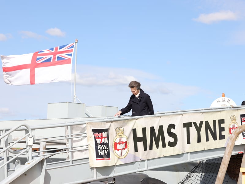 HRH The Princess Royal leaving HMS Tyne after her visit, where she was given a tour by Patrol Underwater Exploitation and Diving Force Command (PUXD).