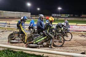 Riders prepare for heat eight in Sheffield's win over Ipswich
