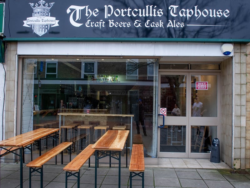 Rated 5: The Portcullis Taphouse at 6 New Parade, 38 West Street, Portchester, Fareham; rated on October 14