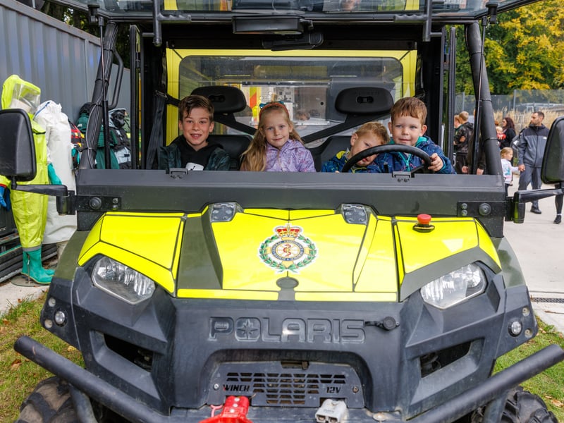 Pictured: Alfie, Grace, Elliot , Finley in the hart Polaris Ambulance.
Picture:Marcin Jedrysiak