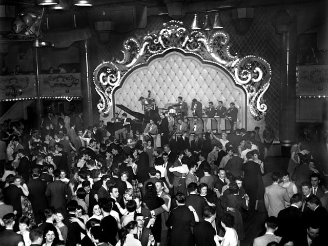 A view of the newly refurbished Palais de Danse, November 1958, at a party to mark Mecca's 21st birthday party at the Palais in Fountainbridge, Edinburgh.