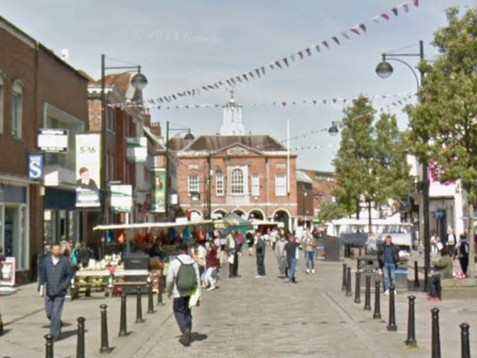 High Wycombe and Aylesbury is the 3rd safest city or large town in the UK in which to live, according to the Good Growth for Cities guide. It was given a rating of +1.12, based on the level of violent crime, and weapons and drugs offences.