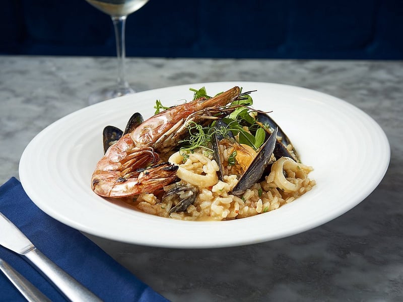 Carluccio's is offering a 50% discount on main meals at selected restaurants. The deal is available until Friday October 31.