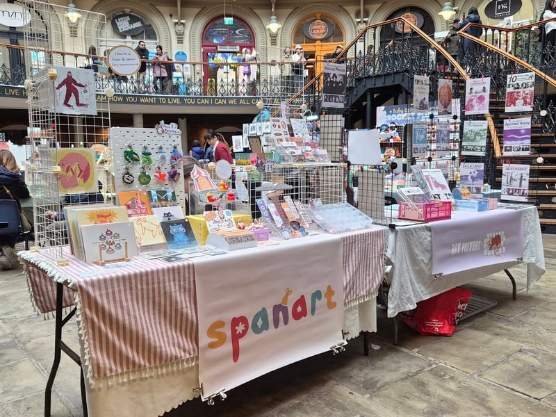 Support a good cause while you shop for unique gifts at the Little Fox Charity Craft Fair. With various dates and locations, you'll find a wide range of stalls with handcrafted goods, all in support of a local charity. 📍 Leeds Corn Exchange, Call Lane, Leeds, LS1 7BR/ Leeds Kirkgate Market, 28-34 Vicar Lane, Leeds, LS2 7HY