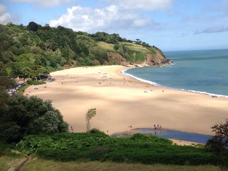Despite its name, Blackpool Sands is not a sandy beach but a shingle cove nestled in the South Devon AONB, with an impressive score of 8.06/10. This Blue Flag beach is known for its crystal-clear turquoise waters and sheltered location, making it an excellent spot for a calm dip even in autumn. It's a truly beautiful corner of the Devon coastline, offering a taste of the Mediterranean on English soil.