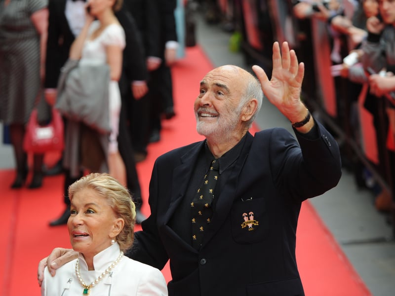 Many commented the name of Sir Thomas Sean Connery, who was a Scottish actor that passed away on October 31, 2020. He was the first actor to portray the fictional British secret agent James Bond in motion pictures, starring in seven Bond films between 1962 and 1983. He was born in Edinburgh in 1930.