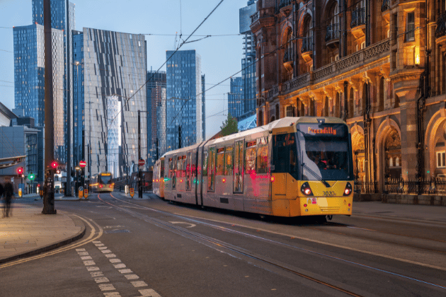 Manchester's food and hospitality scene is drawing in travellers in ever-growing numbers, as celebrated chefs continue to launch international concepts once reserved for London. No trip to the city would be complete without a visit to the stunning Victorian Gothic architecture of Manchester Town Hall, the neo-Gothic masterpiece that is The John Rylands Library, and a look at the city's industrial past at the Science and Industry Museum. 🎯 96.30