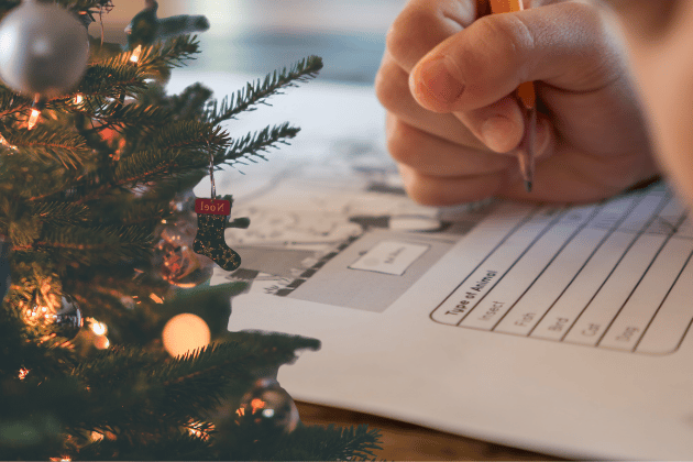 Test your festive knowledge at the Christmas Quiz at Zorro Lounge. Grab your friends, form a team, and compete for cash prizes in a fun-filled evening of holiday-themed trivia. 📍 Zorro Lounge, Fox Valley Way, Stocksbridge, Sheffield, S36 2AB