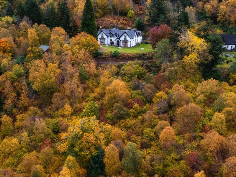 Foyer's Lodge Loch Ness has One Michelin Star.