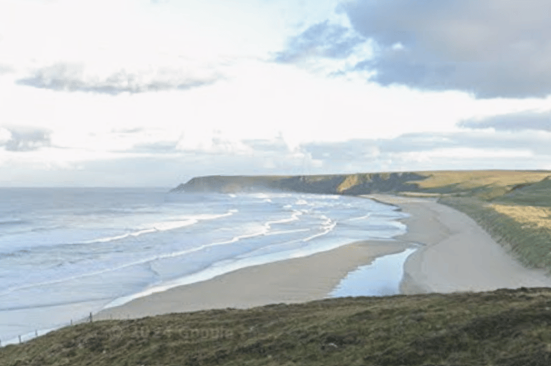 Boasting golden sand and blue waters, Garry Beach is located in the village of Tolsta in the north of Lewis. It has ranked as the top hidden coastal spot in the UK. It received 85 reviews and averages five stars.
