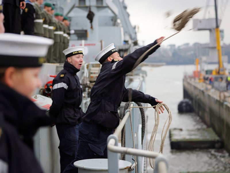 In time for Christmas and greeted by family and friends, HMS Bulwark returned to her home port in HMNB Devonport. More than 600 joyous families and friends are expected on the jetty to cheer their loved ones home for Christmas along with an earlier helicopter flypast and a gunfire salute by the ship as she passes through Plymouth Sound.
