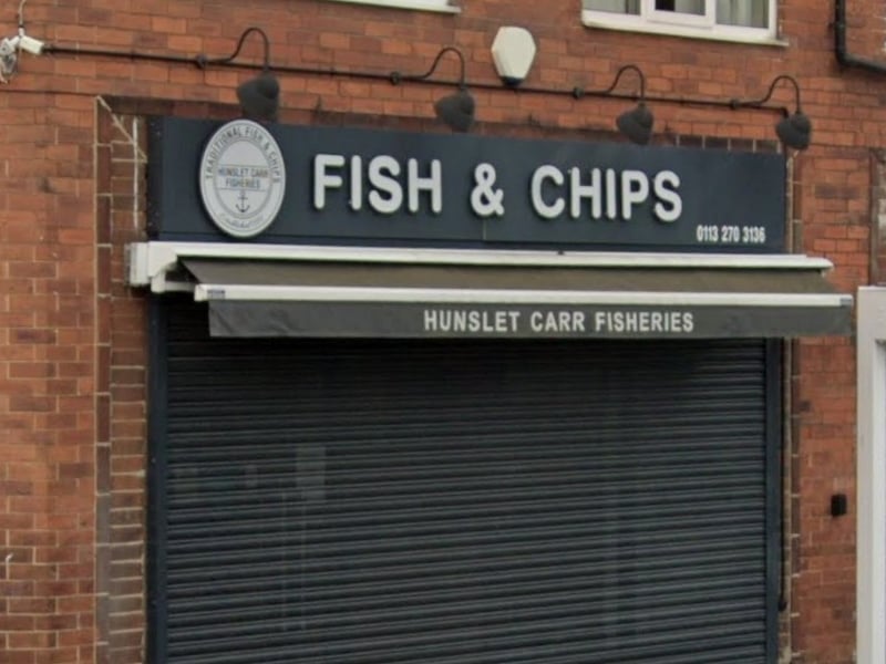 Hunslet Carr Fisheries on Belle Isle Road has a 4* rating from 28 reviews. A Tripadvisor reviewer said: “Lovely bit of fish and chips, perfect combination of softness and sharpness to the whole dish, complemented with a hint of oil but not enough to drown, me and my peers enjoyed and will be continuing visitation throughout.”