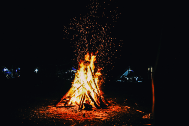Kippax Legion is hosting a bonfire night and firework display that's great for kids and adults alike. The event kicks off at 6:30pm, with just a £1 entry fee per person. To ensure your spot, make sure to pre-book your tickets through their Facebook page. 📍 Church Lane, Kippax, Leeds, LS25 7HF
