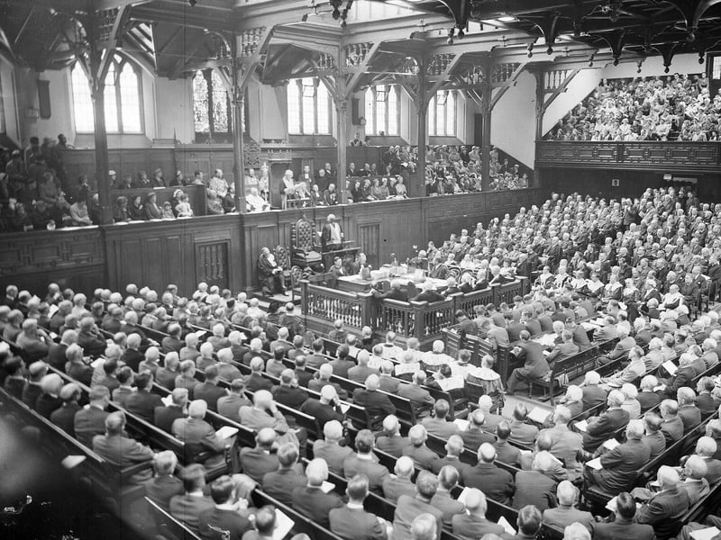 A general view of the General Assembly of the Church of Scotland in 1957.