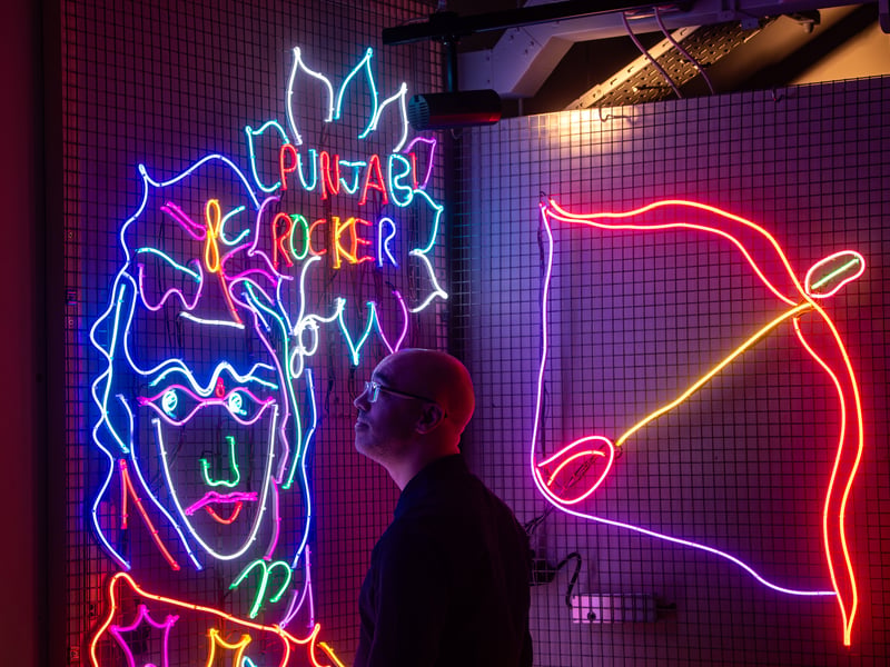 Chila Kumari Singh Burman illuminated the challenging winter lockdown of 2020/21, as thousands of London residents sought out her captivating neon installation at Tate Britain. Her exhibition ‘Blackpool Light of My Life’ showcased at Grundy Art Gallery during the Lightpool Festival 2021.