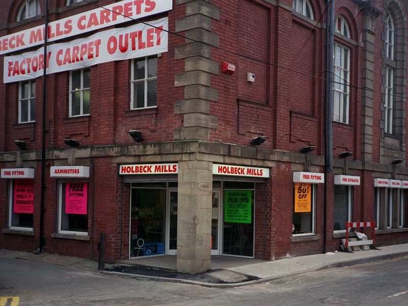 Holbeck Mills Factory Carpet Outlet on Harper Street in October 1999.