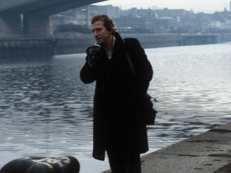 A quirky and uniquely Glaswegian comedy, also from Bill Forsyth. After being dumped by his girlfriend during the Christmas season, depressed radio DJ Alan Bird witnesses an attack on an ice cream van and finds himself embroiled in a hilarious, escalating turf war between two rival Italian ice cream families across the streets of Glasgow.