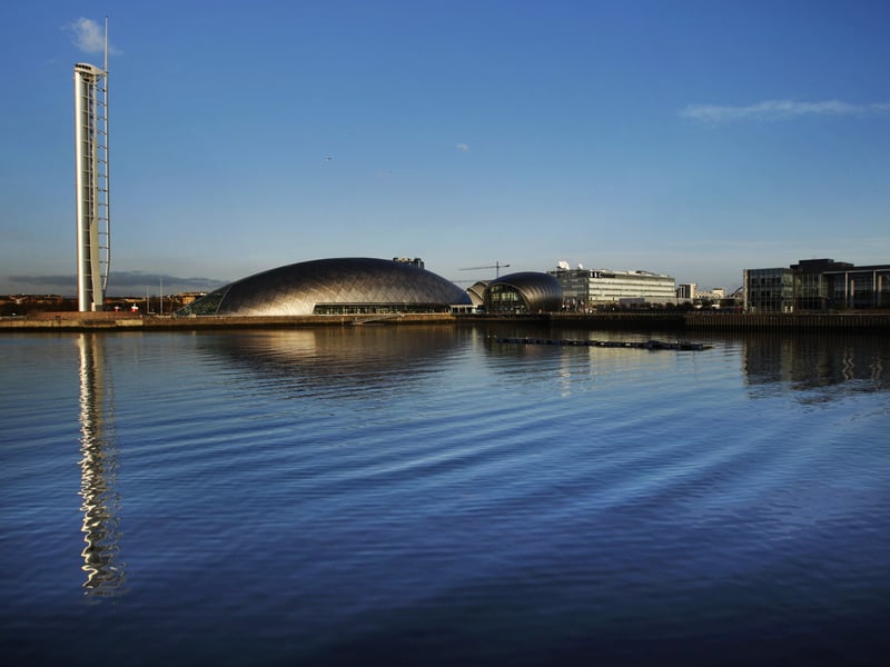 Glasgow Science Centre is only a 15 minute walk along the Clyde from the city centre. Queen Elizabeth II opened Glasgow Science Centre on 5 July 2001. It is one of Scotland's most popular paid-for visitor attractions. There is also a shop and cafe that are free to access. The centre is also home to an IMAX theatre, Newton Flight Academy, and Glasgow Tower. It has an average of 4.3 stars and has a total of 2,770 reviews.