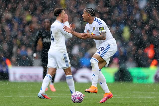 A new doubt after a fresh blow. Whites boss Farke revealed at Thursday's pre-match press conference that winger Okafor has been struggling with some adductor problems. Farke said: "He could be in contention to be picked for the squad. I didn't expect this, he could be in contention for some minutes."