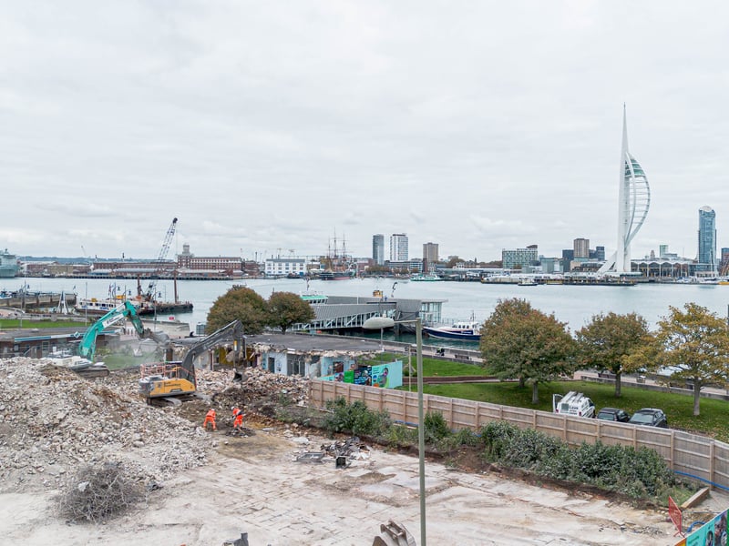 Gosport bus stop demolition in Gosport.

Picture: Habibur Rahman