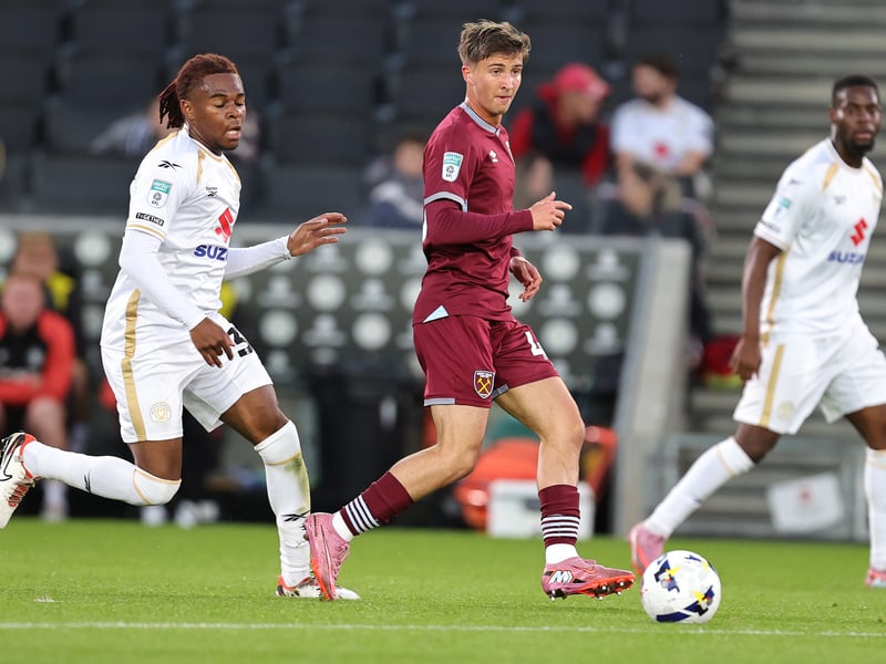 Young West Ham midfielder Earthy remains out with a hamstring injury, the 21-year-old having not featured since the middle of September. He was thought to be looking at four to six weeks out.