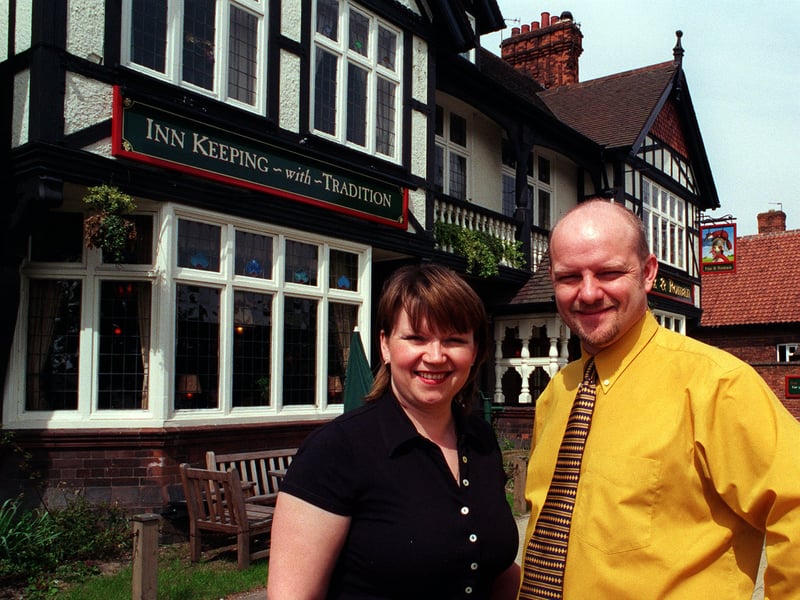 Jean and Steve I'Anson of the Fox and Roman pub on Tadcaster Road, York, in 1999