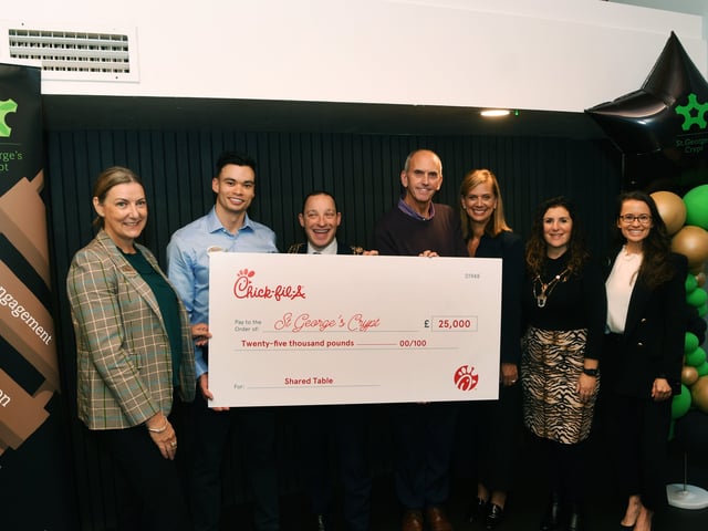 The company donated £25,000 to St George's Crypt.
(left to right) Joanna Symonds, Head of UK operations at Chick-fil-A, Inc; Mike Hoy, local owner-operator of Chick-fil-A Leeds; Councillor Dan Cohen, Lord Mayor of Leeds, Leeds City Council; Chris Fields, St George's Crypt CEO; Anita Costello  Chief International Officer, Chick-fil-A; Elayna Cohen, wife of Lord Mayor and Rachel Cathy