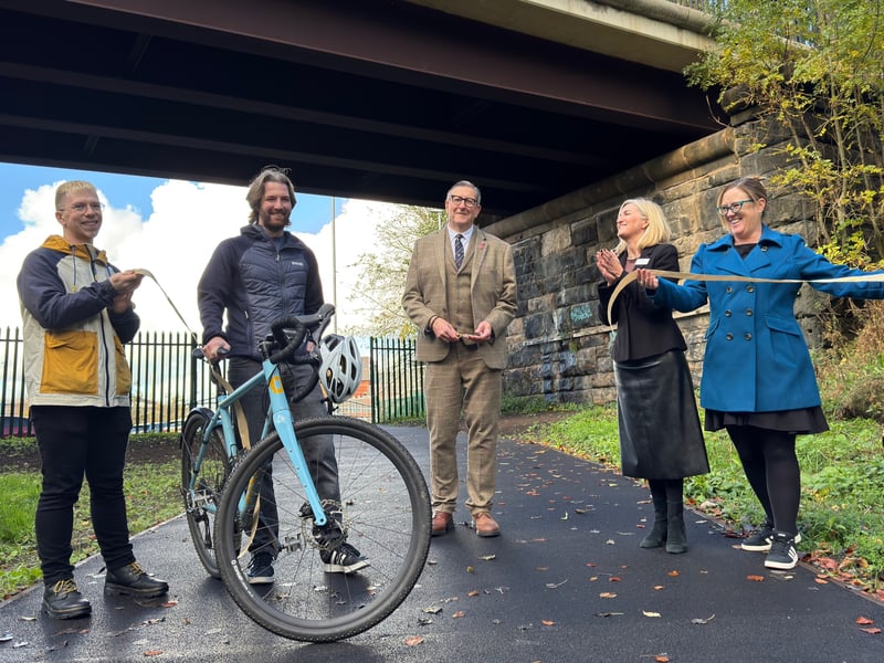 A new cycleway and footpath linking South Ribble with Preston Railway Station was officially opened in October. The new pathway, which runs underneath the East Cliff bridge, connects to an abandoned railway line which now provides a safe and picturesque walking and cycling route to South Ribble.
The new path will improve access between the popular Guild Wheel cycling and walking route and Preston city centre, as well as linking to parts of South Ribble across the river.