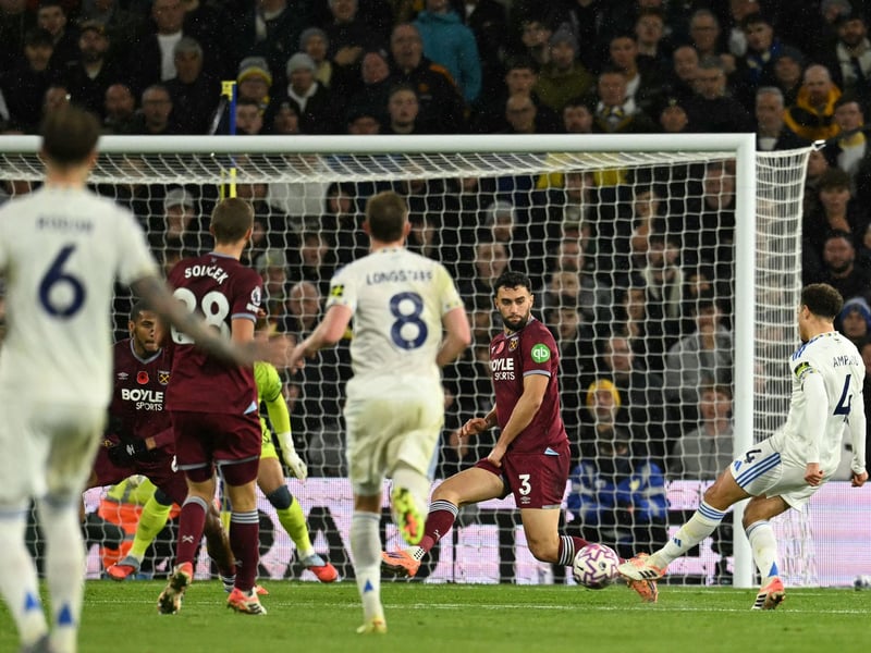 7 - Tried to take things under control in possession with some class on the ball but it ended up being all about digging in. Unable to pick up Fernandes for the goal.
