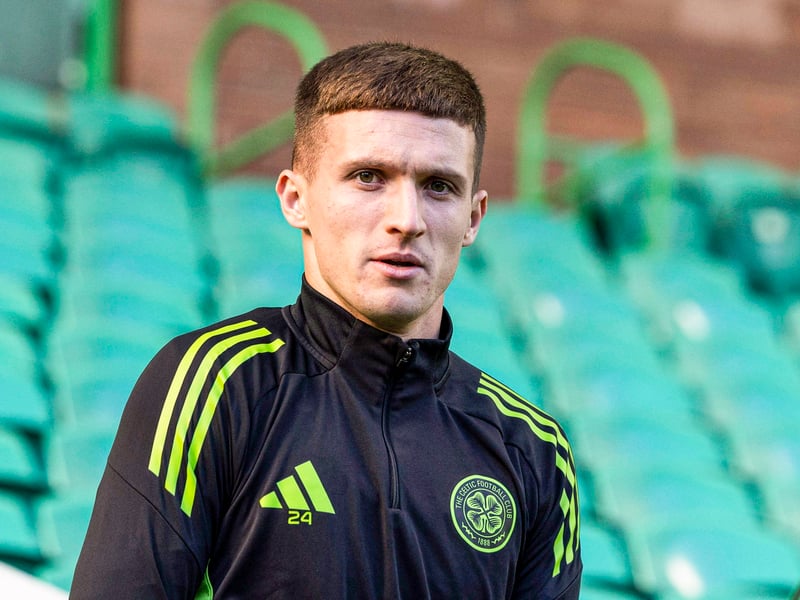 Decent enough movement but never saw a clear-cut opportunity. Lacks the proper gravitas of a Celtic No 9. Replaced by Yamada. 4