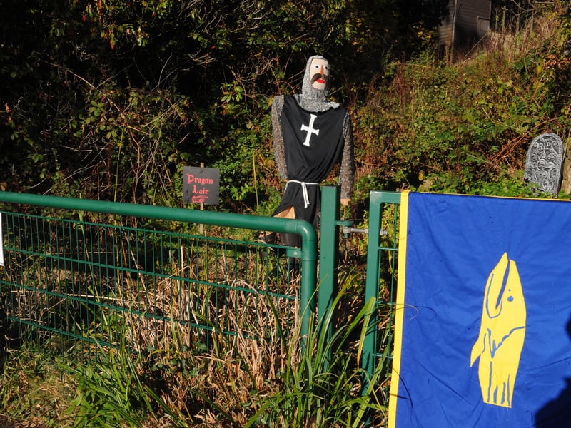 Meet scarecrow William De Alderburgh.