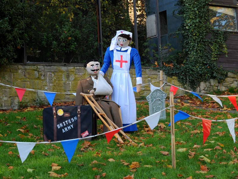 Scarecrows on the trail .