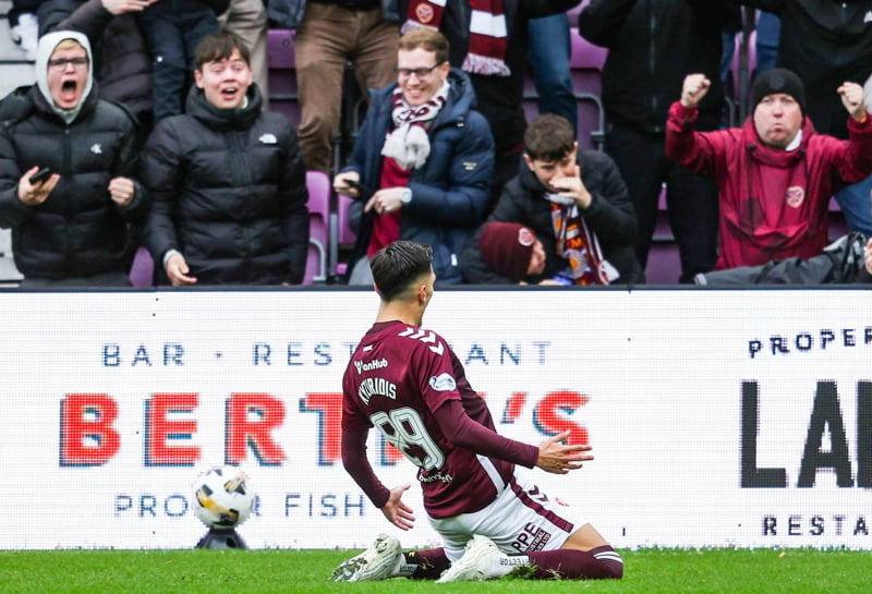 Hearts' Alexandros Kyziridis celebrates scoring to make it 2-1