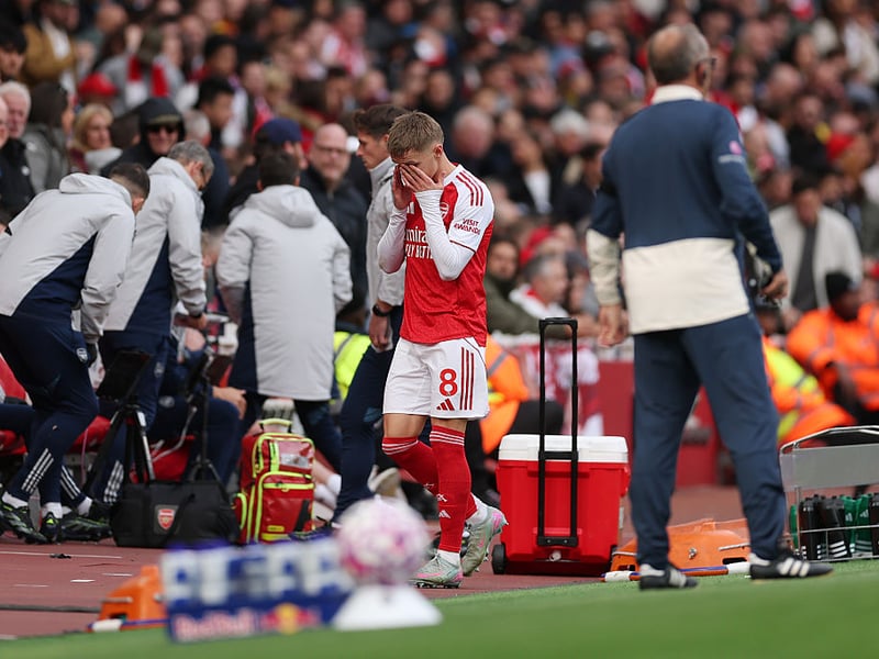 An expected November return for the playmaker who is struggling with a medial collateral ligament