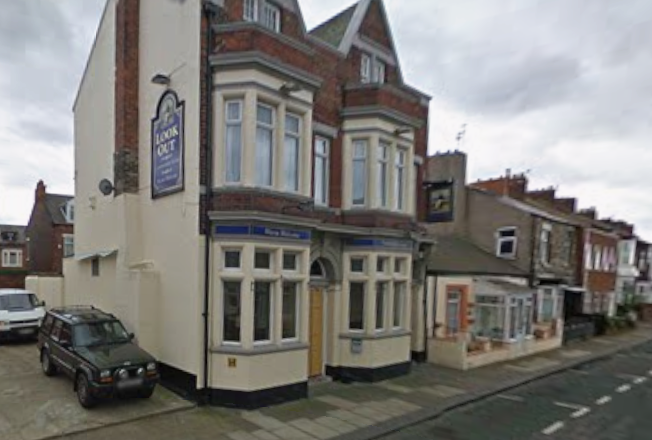 The ghost of a Roman soldier is reported to haunt the basement of the pub in Fort Street.