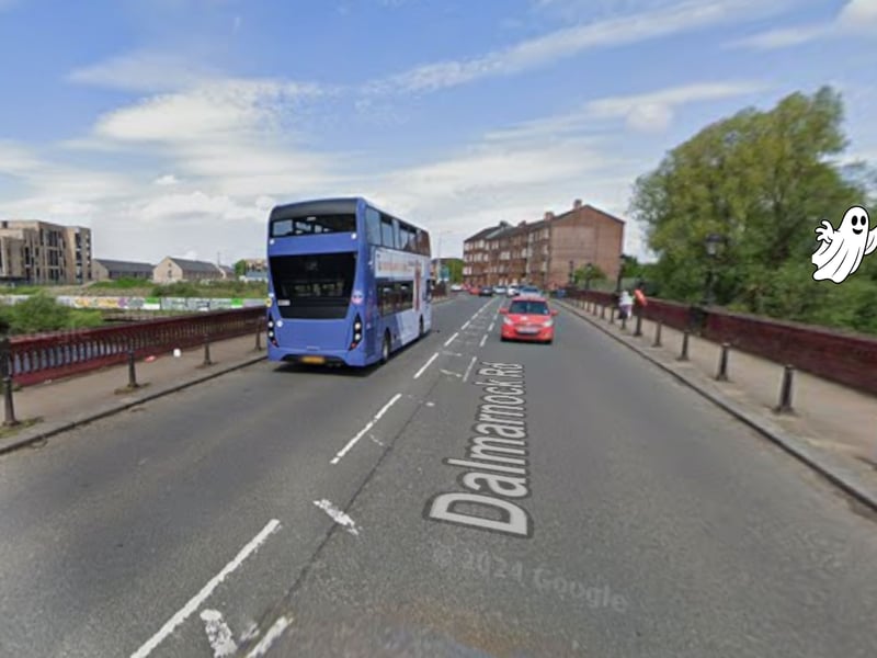 In 1972 it was reported that a man wearing black trousers and a blue coat had jumped off the bridge over the Clyde on Dalmarnock Road. This was no suicide attempt though - the man vanished into thin air.