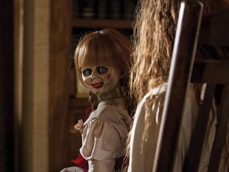 The fourth instalment in the Conjuring Cinematic Universe, 2017's 'Annabelle: Creation' is a prequel to the original haunted doll horror 'Annabelle'. It reveals the origin of the creepy toy and stars Stephanie Sigman, Talitha Bateman, Lulu Wilson, Anthony LaPaglia, and Miranda Otto. It has a big 23 jump scares.