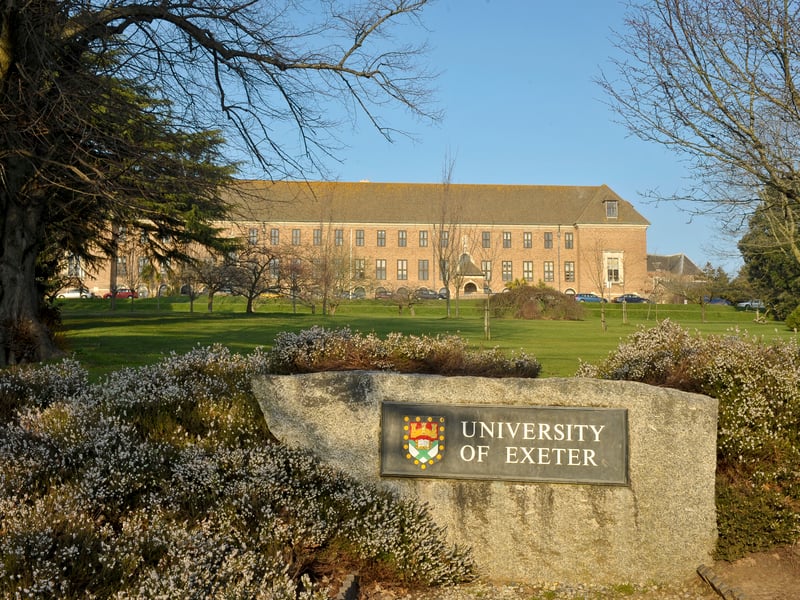 Set in 400 acres of beautiful parkland, Exeter's Streatham Campus feels more like a country estate than a university. Students enjoy sweeping views across the Exe Valley, with carefully landscaped gardens and historic buildings creating picture-perfect study spots at every turn.