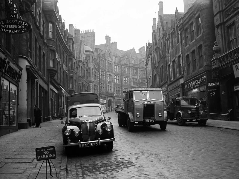 No parking signs being imposed in Cockburn Street in 1959.
