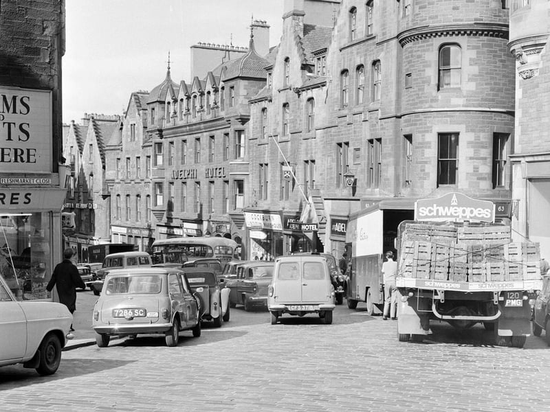 A traffic jam in Cockburn Street in September 1966.