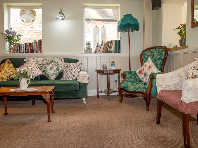 Tracy & Alasdair Hammond have celebrated the opening of Dolly's Tea Room in Stoke Road, Gosport, serving up a nostalgic dose of 1930's culture.

Pictured: Dolly's Tea Room opens on Stoke Road

Picture: Alex Shute