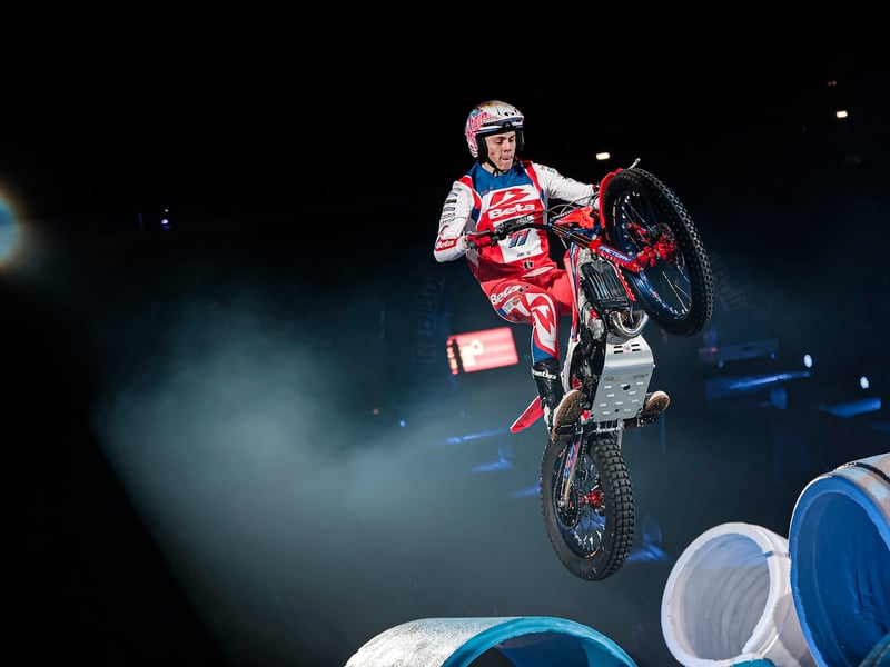 Leeds makes history as the first city-centre venue in the UK to host this world title fight in over a decade. The arena will be transformed into a high-octane obstacle course for the world’s elite indoor motorcycle riders, featuring gravity-defying stunts that push the limits of balance and precision. 📍 First Direct Bank Arena