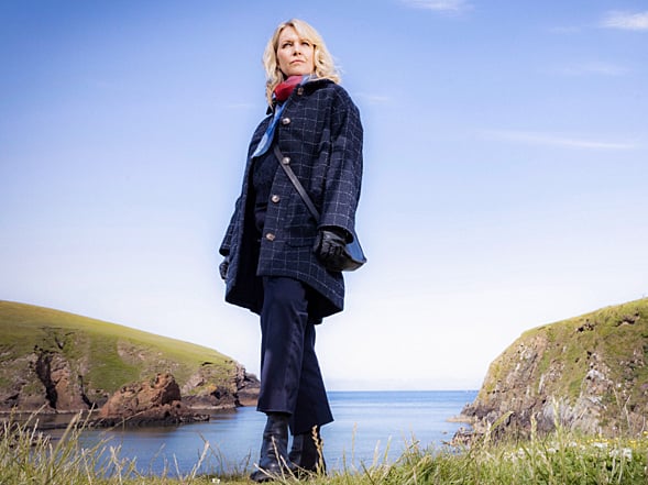Back into the thick of things, Ashley Jensen reprises her role as DI Ruth Calder. This series, Calder has (mostly) settled back into Shetland and her growing friendship with Tosh, though she remains fairly solitary otherwise. She's not unhappy, but when she meets Ed Tulloch - the victim's son - she becomes intrigued. Jensen is someone who needs no further introduction, with past roles including shows such as Ugly Betty, Extras and Agatha Raisin.