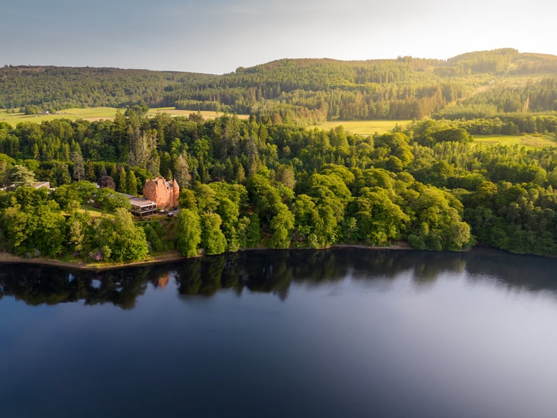 This stunning luxury castle is close to popular town Pitlochy in Perthshire. Fonab Castle is an ideal winter break thanks to its cosy furnishings and places to coorie in with a book in front of the fire. The five-star hotel is also home to the triple AA-Rosette award winning restaurant Sandemans, which welcomes guests for a seven-course tasting menu with matching wines that celebrate Scotland’s rich larder.