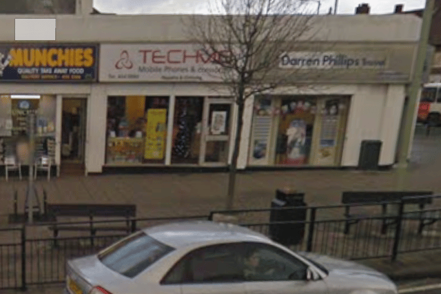 Munchies, TechMe and Darren Phillips pictured in a Google Maps photo from November 2008.