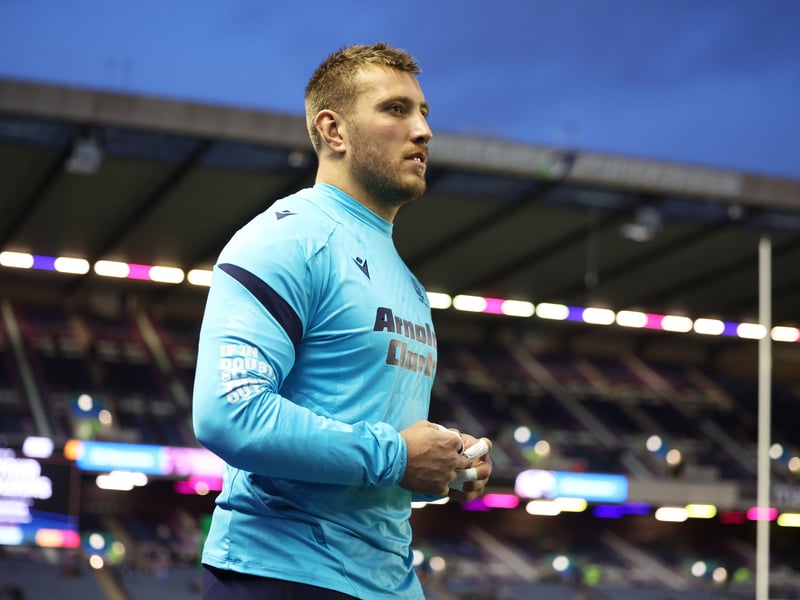 Early knock-on stopped a promising attack in its tracks. Carried pretty well and supported attacks as Scotland staged a comeback. Replaced by Darge. 6