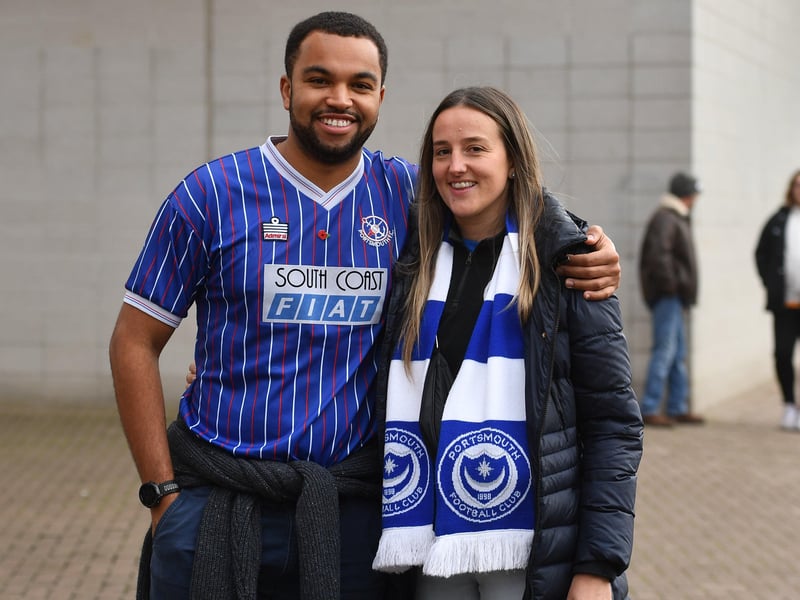 These fans would have had an early wake-up call on Saturday morning.