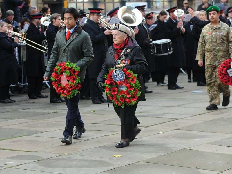 Laying of the wreaths.