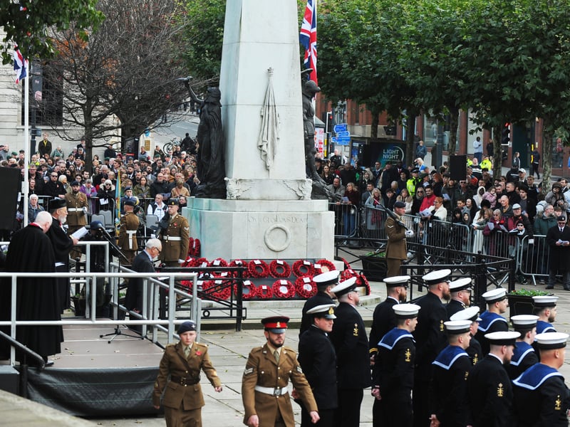 Victoria Gardens falls silent to pay its lasting respects to all the brave men and women who paid the ultimate sacrifice.