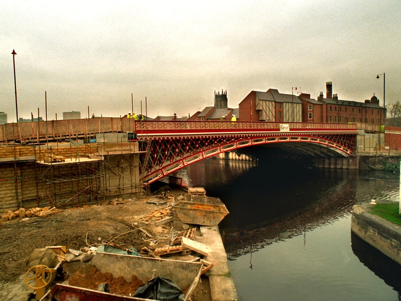 Extensive work had been carried out to widen Crown Point Bridge to accommodate four lanes of traffic.